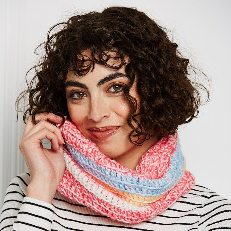 Crochet Cowl Pattern - Essentials Box