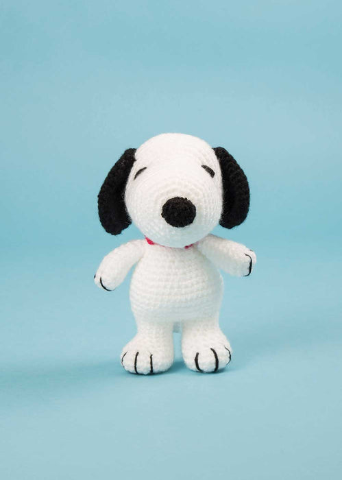 Official Peanuts Crochet Collection book