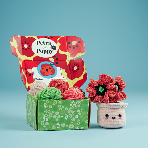 Crochet Society Amigurumi Situation Kit Petra the Poppy Pot | Nature's Garden