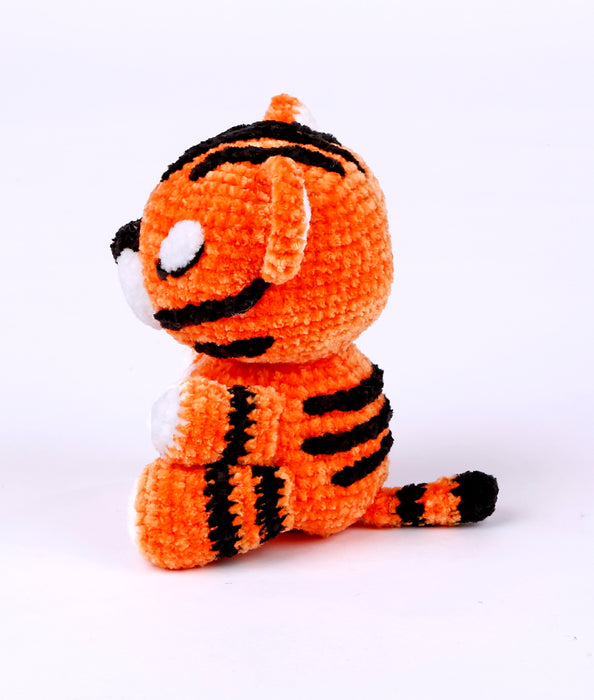 Crochet Society Amigurumi Crochet Kit: Tilly the Tiger | Menagerie Collection