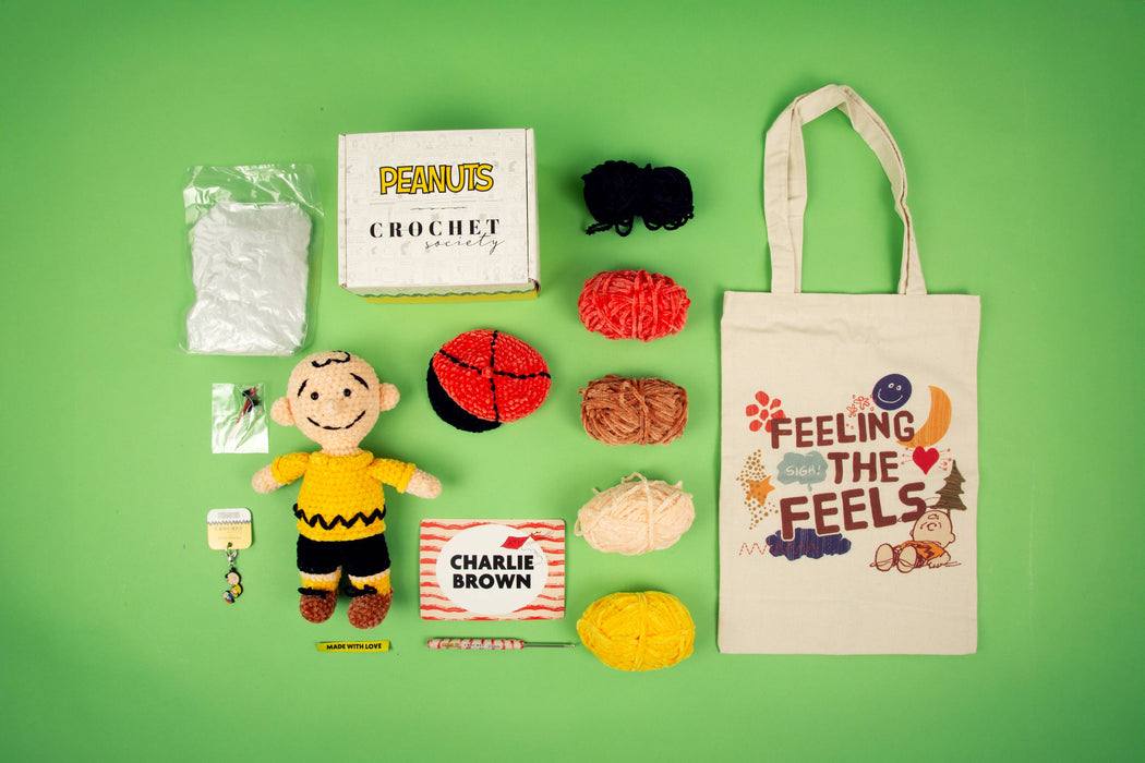 Charlie Brown Crochet Kit | Peanuts Collection