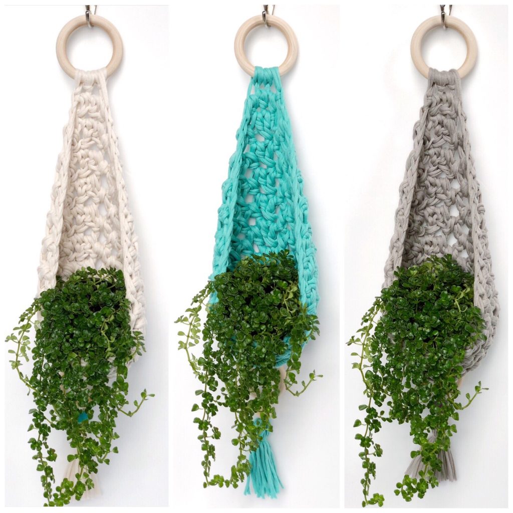 Crochet Plant Hanger Free Pattern Round-Up, Perfect For Gifting